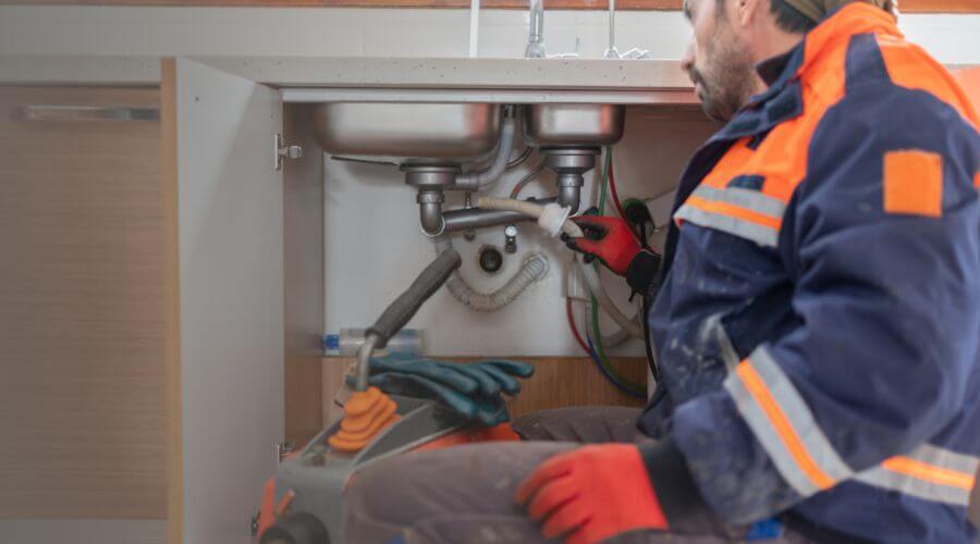 Residential Slab Leak Plumbing in Fort Dick, CA